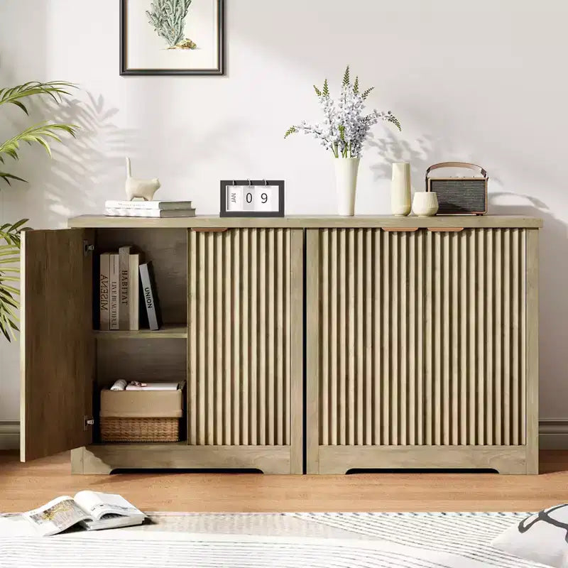 Buffet en Bois Naturel Cannelé avec 2 Portes et Étagères Réglables, Style Mid-Century