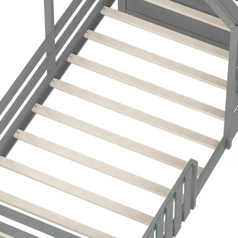 Lit cabane simple avec tiroirs de rangement, barrières de sécurité et étagère de fenêtre – Bois naturel, 1 enfant