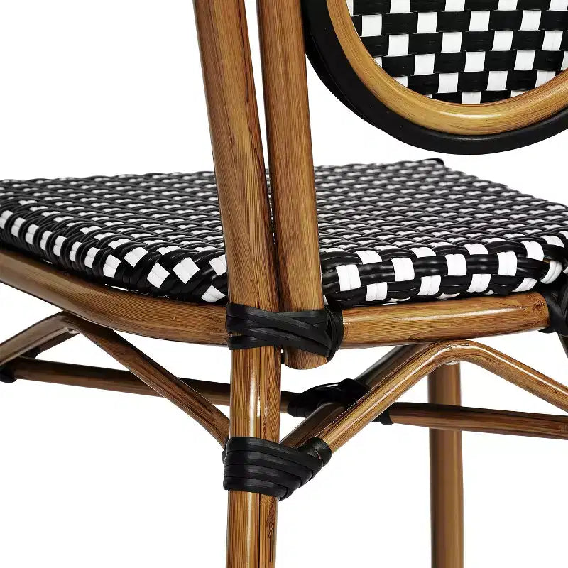 Chaise empilable de bistrot Thonet commerciale intérieure/extérieure Flash Furniture Lourdes, rotin synthétique et cadre en aluminium